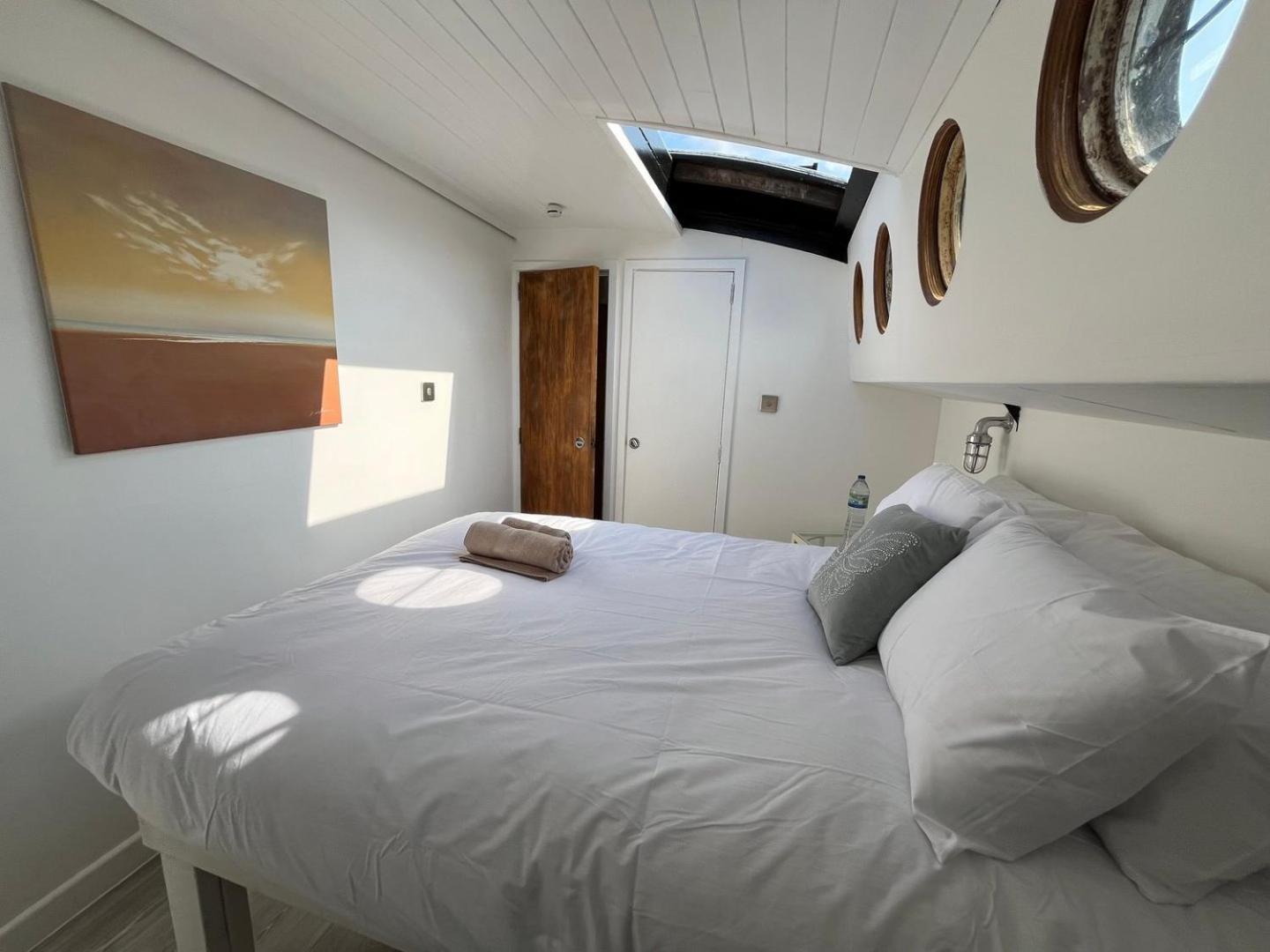 Marina Boat House *